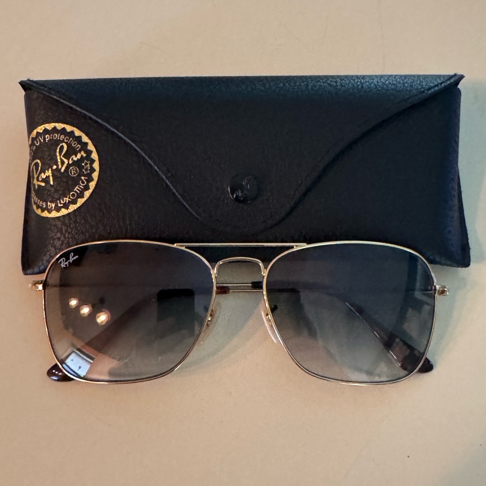 New Ray-Ban Gold Caravan Aviator Sunglasses